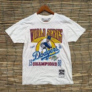 Mitchell & Ness Los‎ Angeles Dodgers World Series Champions 1988 medium tshirt